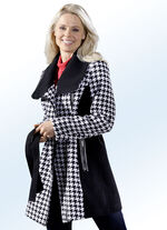 Longjacke mit Gürtel und großem Kragen 