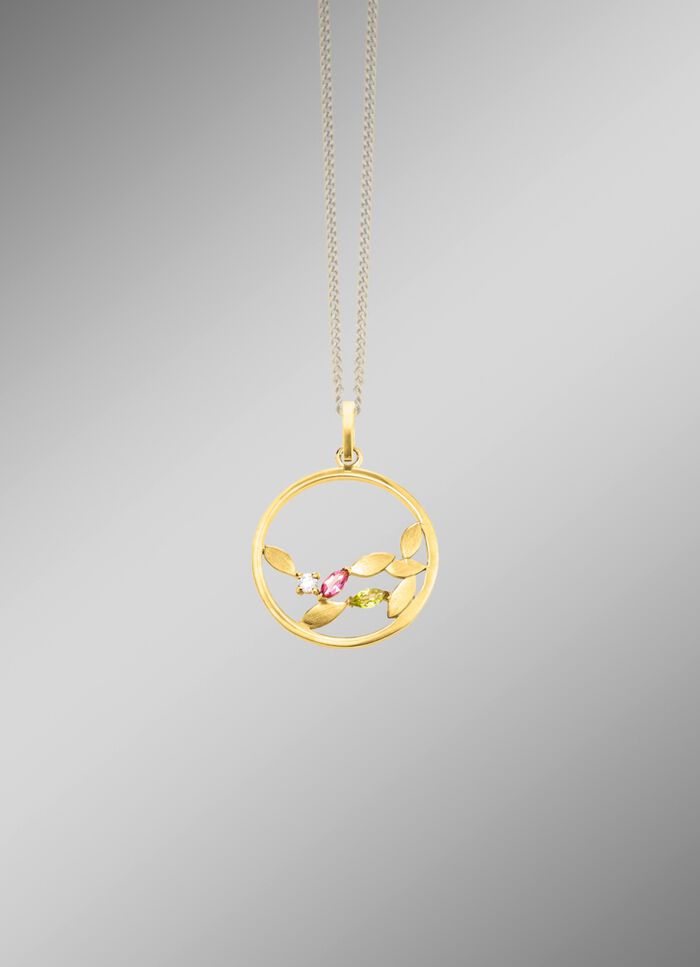 Anh&auml;nger mit Edelsteinen und synth. Zirkonia 