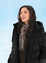 Schal mit Raubtierfell-Dessin 