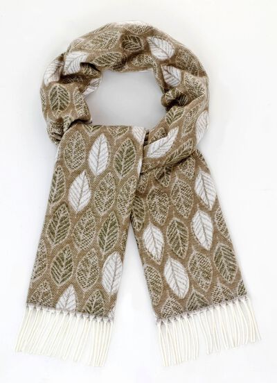 Schal mit Bl&auml;tterdessin 