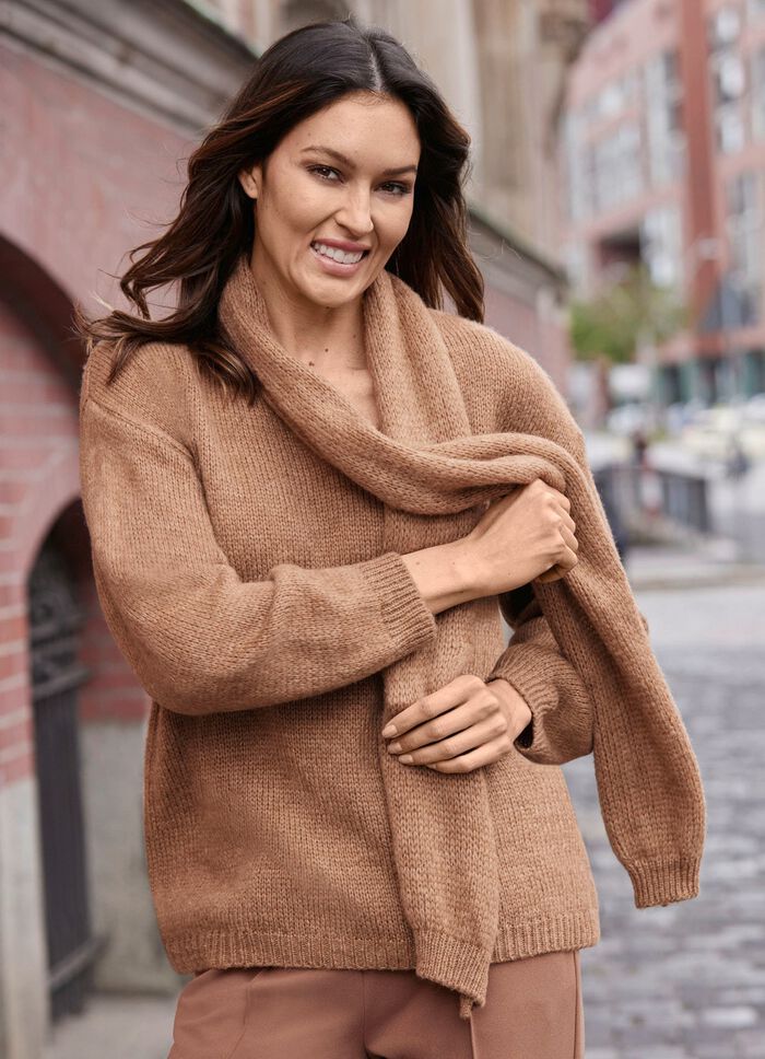 Pullover mit Schal und in flauschiger Kuschelqualit&auml;t 