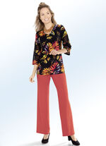 Hose in modischer Weite 