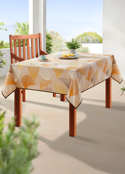 Wachstuch-Tischdecke mit farblich angepasstem Paspelband 