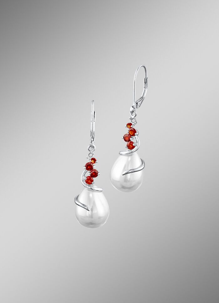 Ohrringe mit Muschelkernperlentropfen 