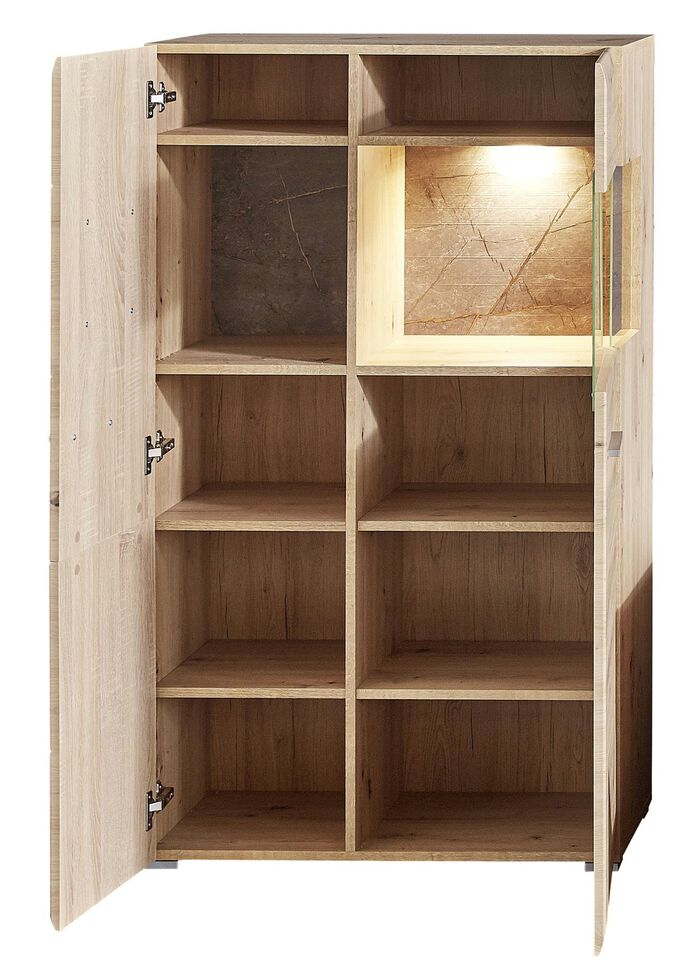 Wohnwand mit warmweisser LED-Beleuchtung 