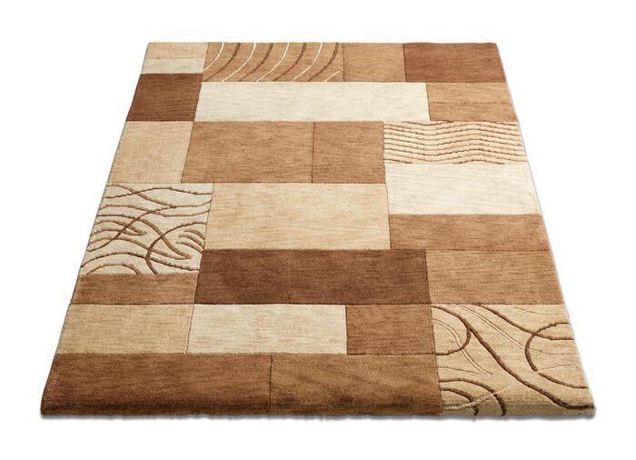 Handgearbeitete Teppiche aus 100% Schurwolle 