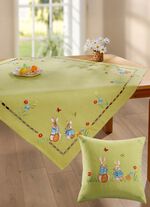 H&uuml;bsche Tisch- und Raumdekoration 