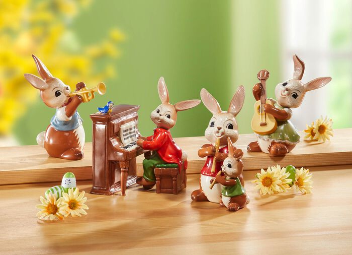 Musizierende Hasen aus Feinsteingut BUNT