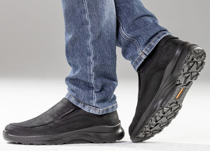 Slipper aus Nubukleder SCHWARZ