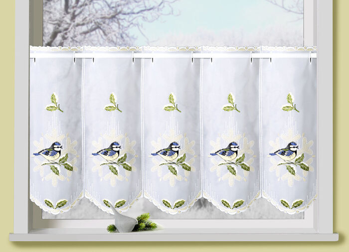 Kurzvorhang Blaumeise mit Plauener Stickerei und Stangendurchzug 