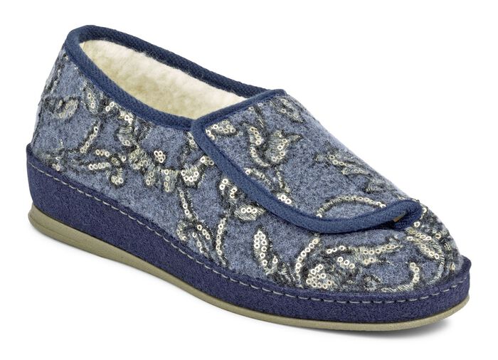 Atmungsaktiver Hausschuh mit anatomisch geformtem Fussbett 