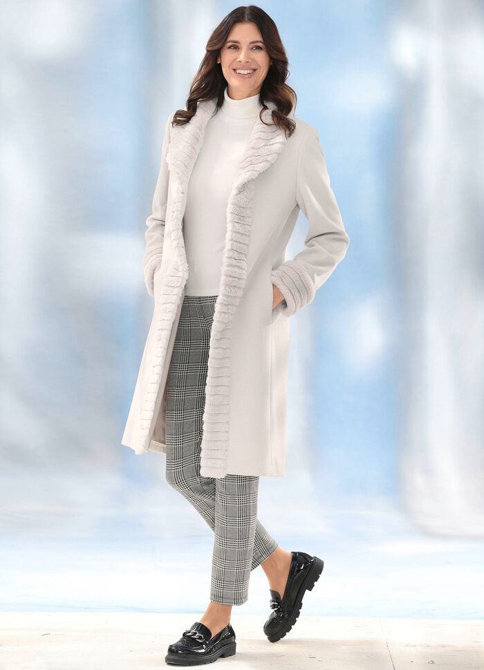 Mantel mit Kunstpelz-Bes&auml;tzen 