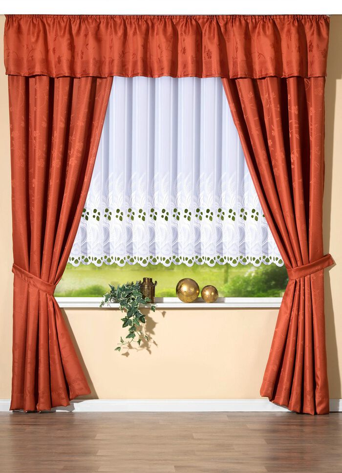 Stickerei-Vorhang in gerader Form mit Plauener Stickerei 