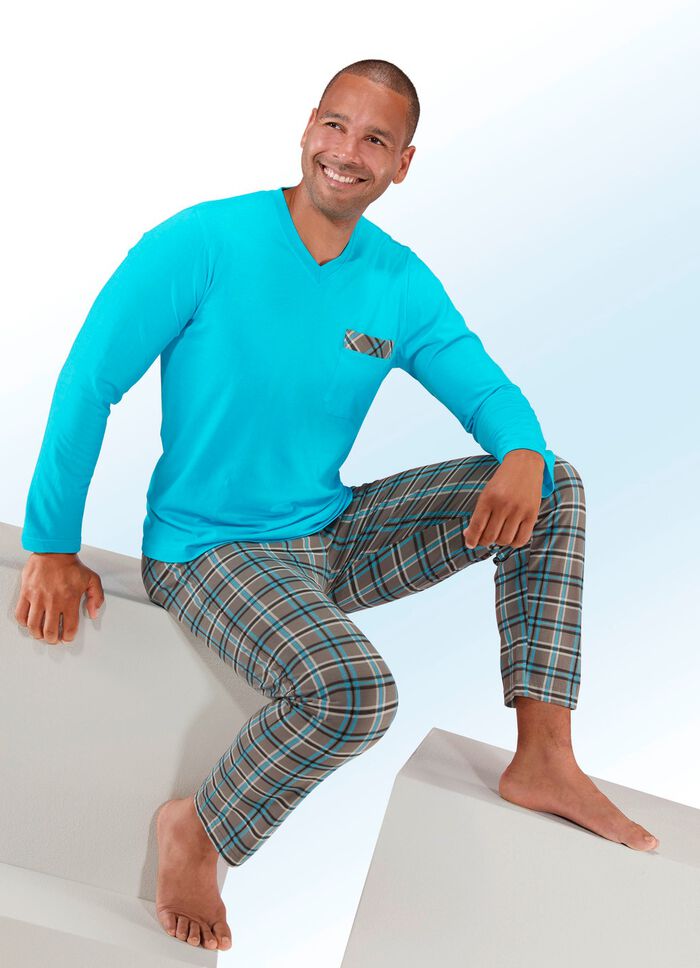 Pyjama mit V-Ausschnitt, Brsttasche und Karodessin 