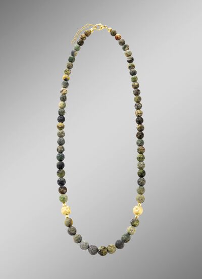 Au&szlig;ergew&ouml;hnliche Halskette 