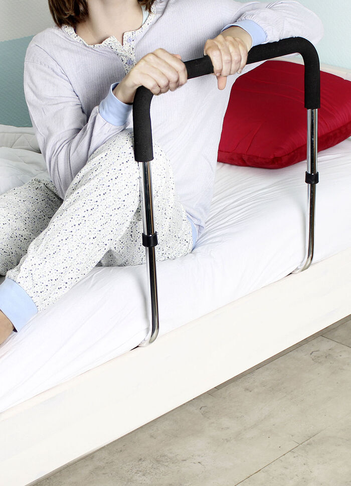 Macht das Aufstehen leichter: Bett-Aufstehhilfe