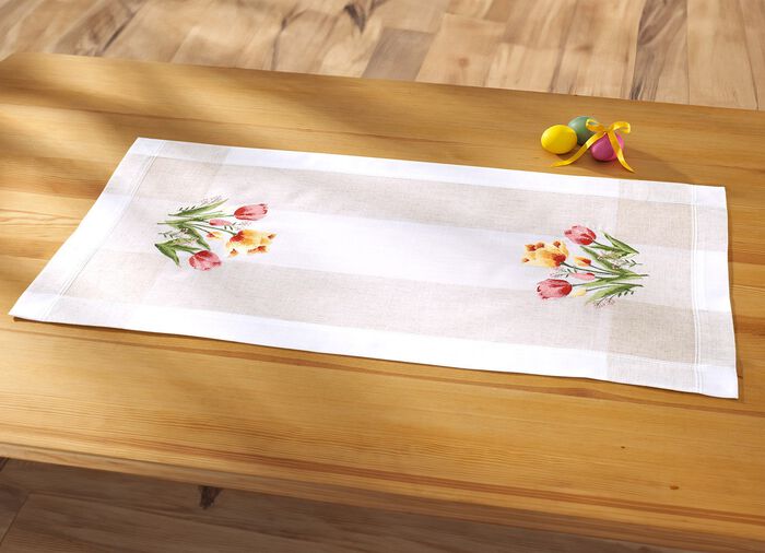 Filigran gearbeitete Tisch- und Raumdekoration SEKT