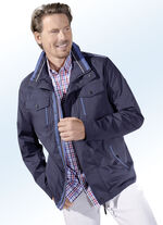 Kurzjacke mit einer Innentasche 