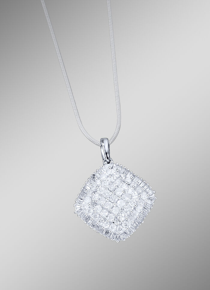 Anh&auml;nger mit Diamanten und Baguette-Diamanten 