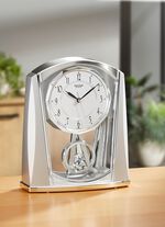 Tischuhr aus Kunstmaterial SILBER