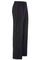 Hose in modischer Weite 