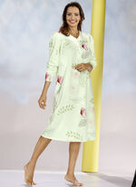 Zweierpack Nachthemden, 3/4 -langen Ärmeln mit Knopfleiste 1X PISTAZIE-BUNT, 1X PISTAZIE