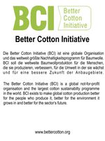 Shorty mit V-Ausschnitt und Brusttasche / nachhaltiger Baumwollanbau 