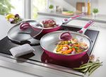 Pfannen-Set mit abnehmbaren Silikongriffe BEERE