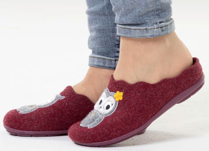 Laurina, klassiche Damen-Hausschuhe, mit herausnehmbarem Fussbett 