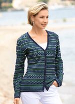 Strickjacke mit aufwendigem Muster 
