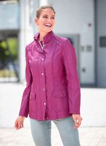 Jacke mit Ziernieten an der Schulterpartie 