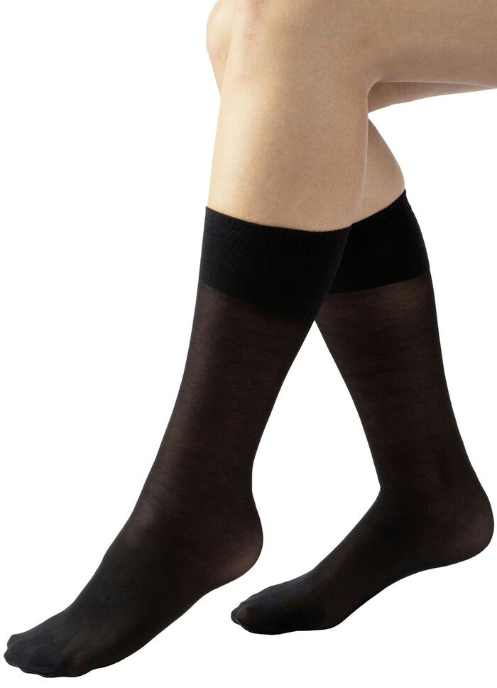 Fresh-Travel St&uuml;tzkniestr&uuml;mpfe, 3er-Pack 