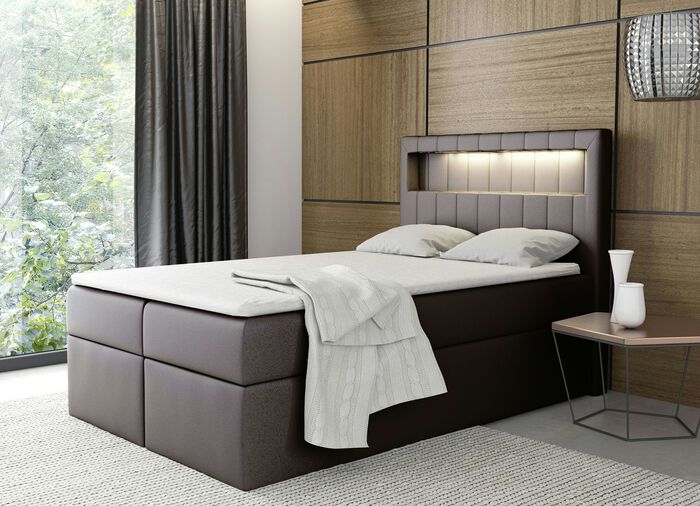 Boxspringbett mit LED-Beleuchtung und Bettkasten 