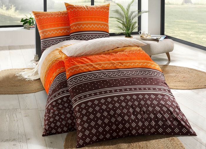 Bettw&auml;sche-Garnitur in moderner Farbgebung 