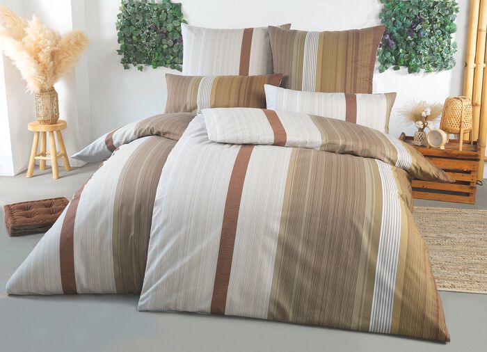 Beidseitig bedruckte Bettw&auml;sche-Garnitur von Florella BRAUN