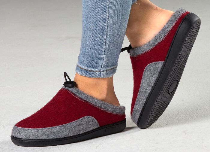 Laurina, klassische Damen-Hausschuhe, Weite H, mit herausnehmbarem Fussbett BORDEAUX-GRAU
