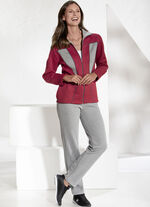 Freizeitanzug mit Zierpaspeln 