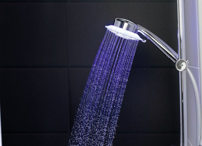 LED-Duschkopf mit Duschzeit-Indikator