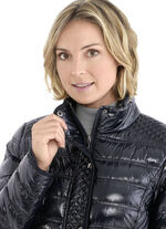 Jacke mit verschiedenen Steppvariationen 