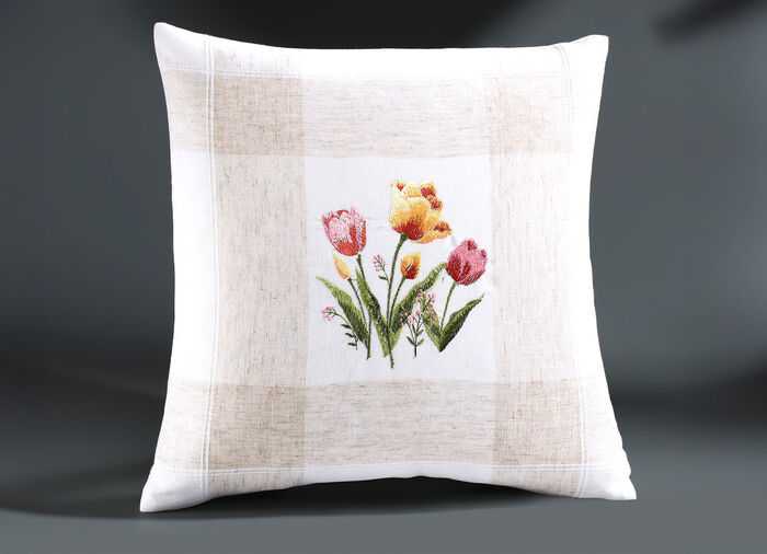 Filigran gearbeitete Tisch- und Raumdekoration SEKT