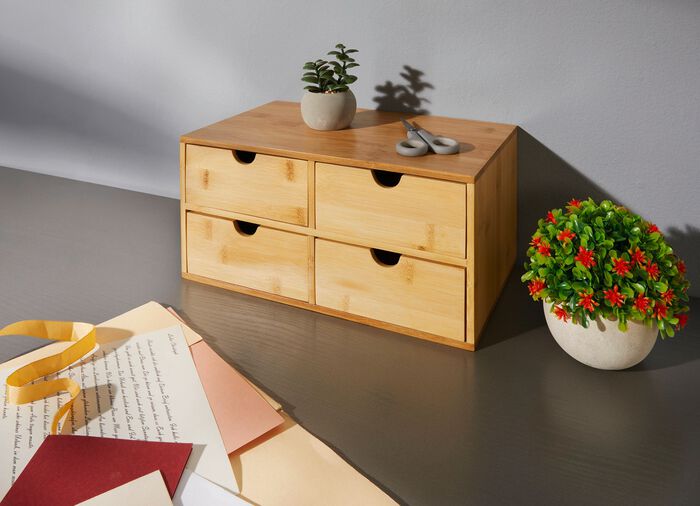 Schubladen-Schrank aus Bambus 