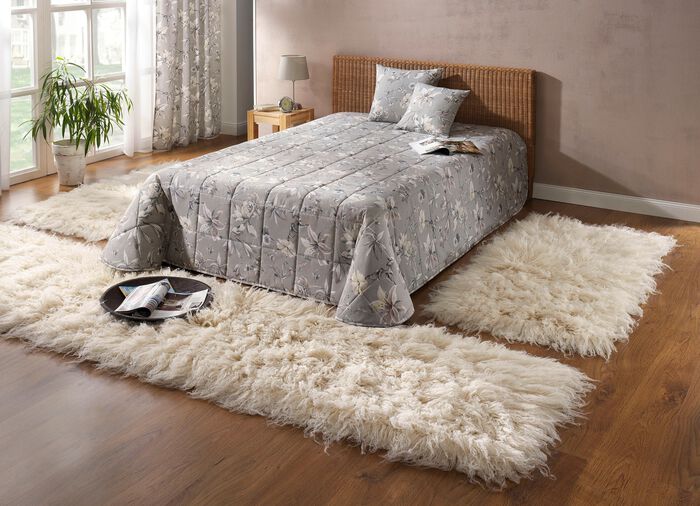 Tagesdecke mit Bandeinfassung SILBER