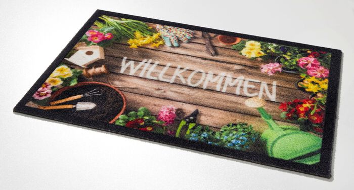 Fussmatte mit Willkommensgru&szlig; in pflegeleichte Qualit&auml;t 