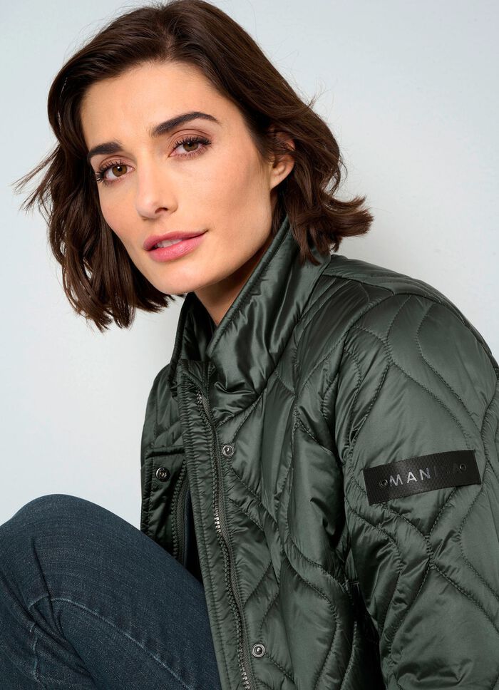 Steppmantel mit interessantem Zwiebelstepp 