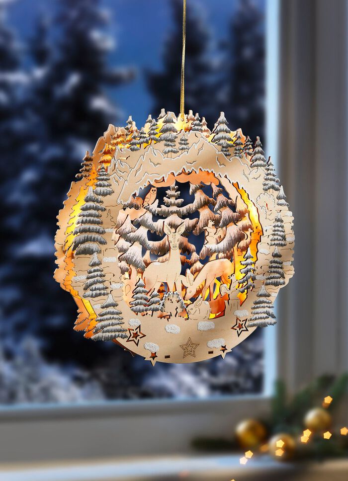 Beleuchtetes Fensterbild aus Holz 