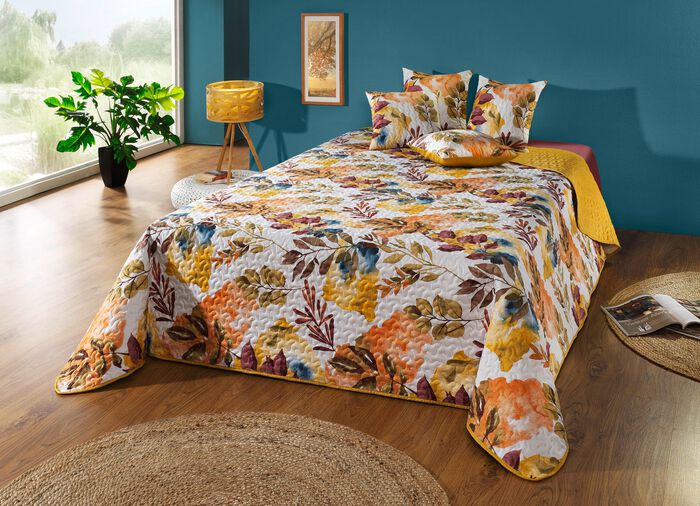 Tagesdecke mit Bandeinfassung und Mikrofaser-Oberseite GELB-ROT