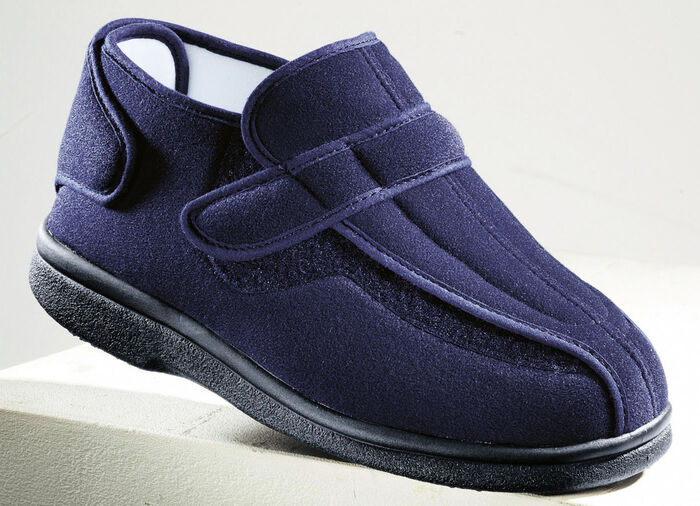 Spezialschuh SaniCabrio von Promed 