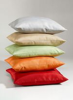 Tisch- und Raumdekoration mit Fleckenschutz-Ausr&uuml;stung 