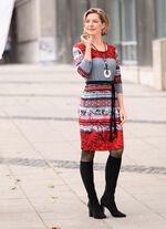 Kleid mit Bindegürtel 