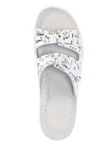 Pantolette mit floralem Druck WEISS-BUNT